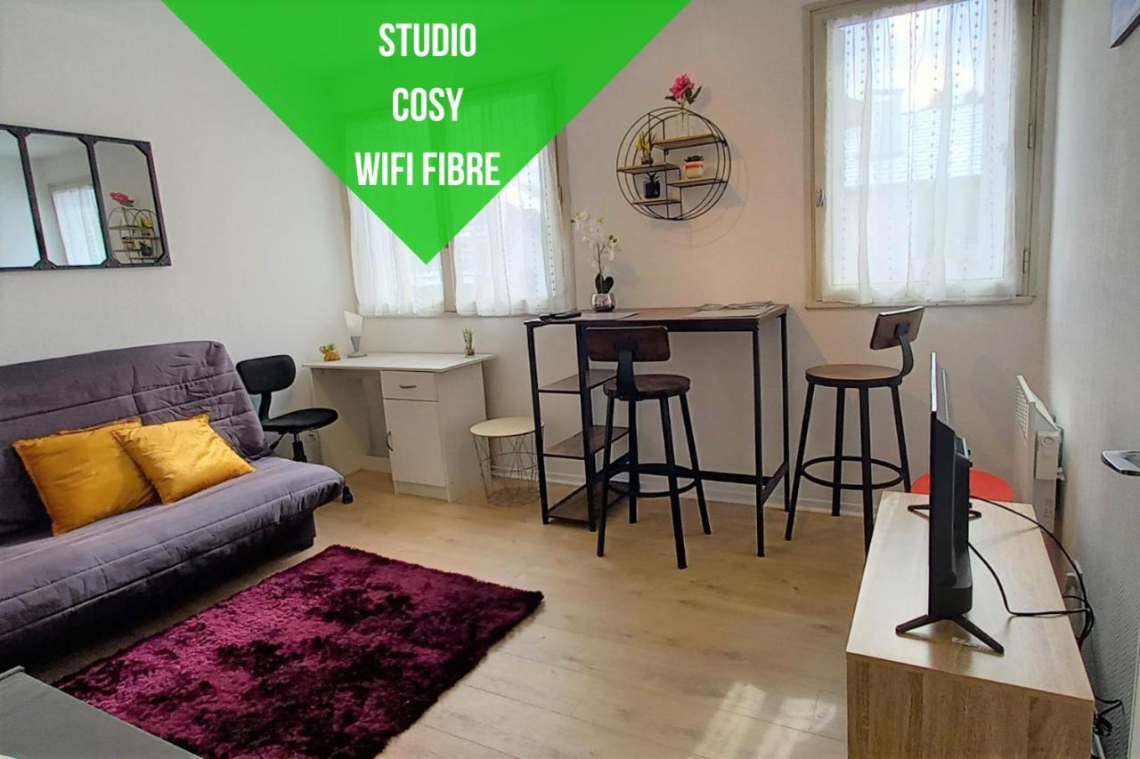 Le Zen -Studio Tout Equipe- Wifi Fibre- Centre Ville Avec Parking Тарб Екстериор снимка